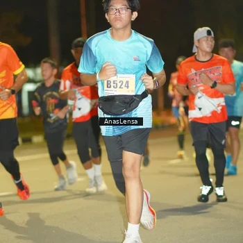 Runner Photo 8795450