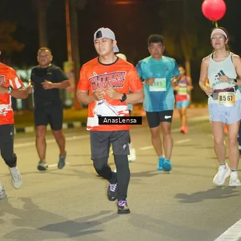 Runner Photo 8795464
