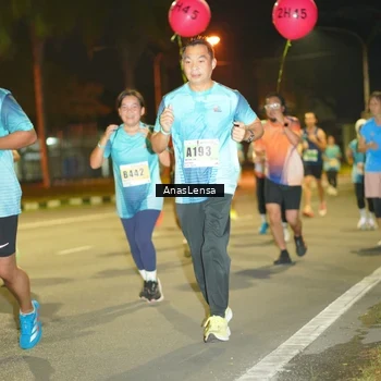 Runner Photo 8795527