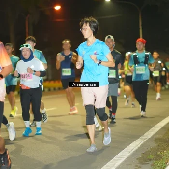 Runner Photo 8795536