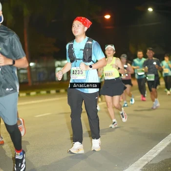 Runner Photo 8795554