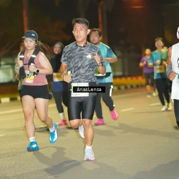 Runner Photo 8795598