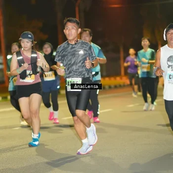Runner Photo 8795599