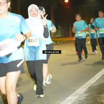 Runner Photo 8795675