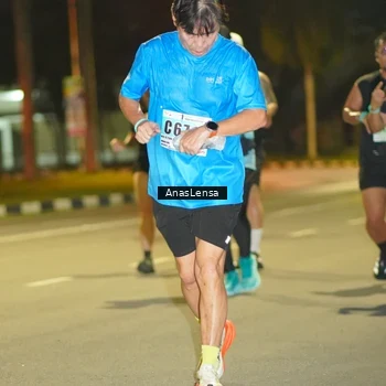Runner Photo 8795705