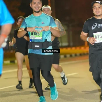 Runner Photo 8795717