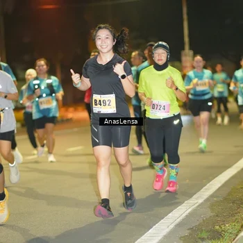 Runner Photo 8795724