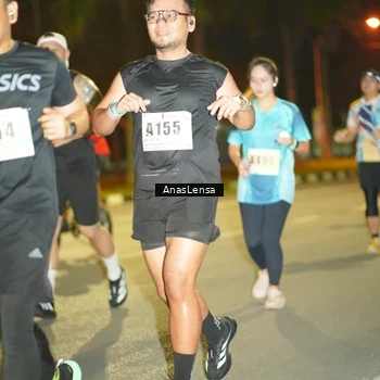Runner Photo 8795726
