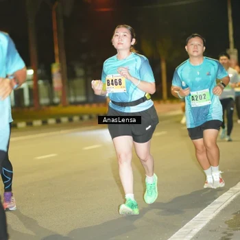 Runner Photo 8795747