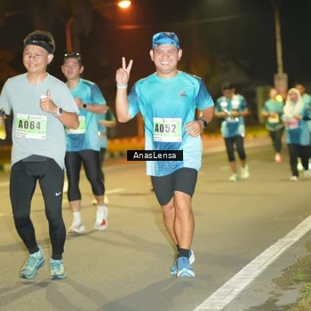 Runner Photo 8795758