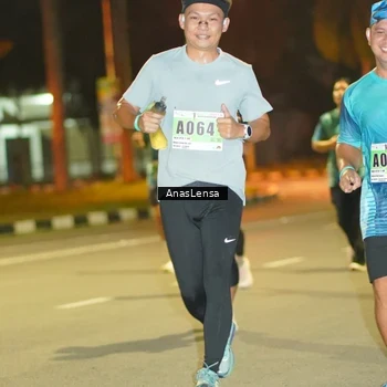 Runner Photo 8795759
