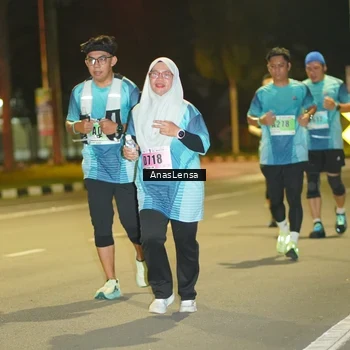 Runner Photo 8795764