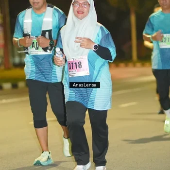 Runner Photo 8795765