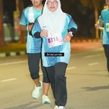 Runner Photo 8795768