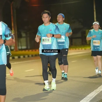 Runner Photo 8795774