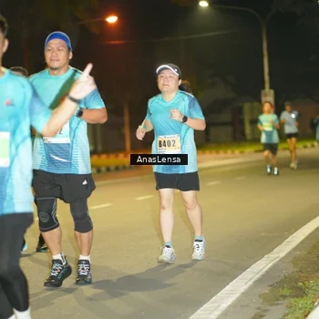 Runner Photo 8795779