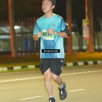 Runner Photo 8795785