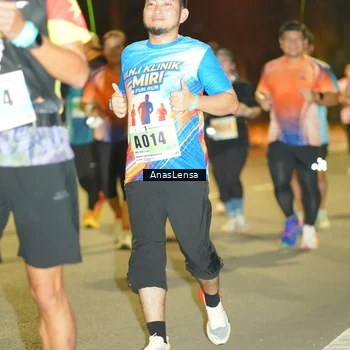 Runner Photo 8795821