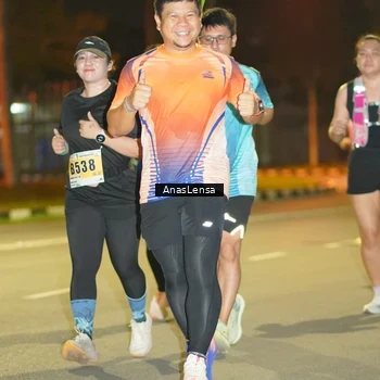 Runner Photo 8795828