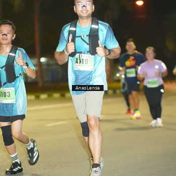 Runner Photo 8795853