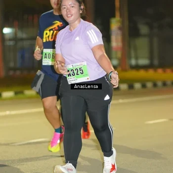 Runner Photo 8795854