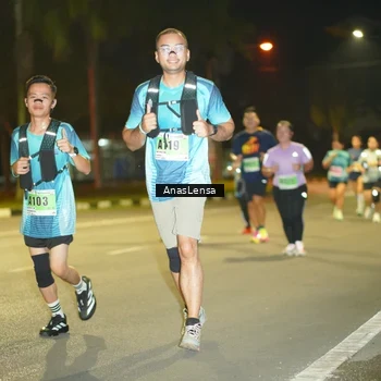 Runner Photo 8795861