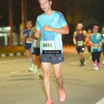 Runner Photo 8795866