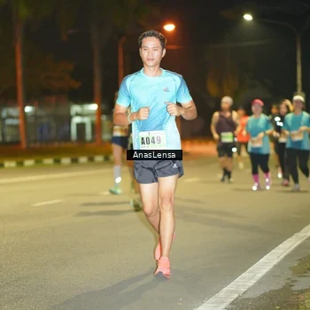 Runner Photo 8795874