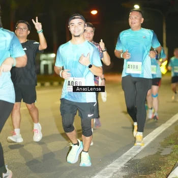 Runner Photo 8795893