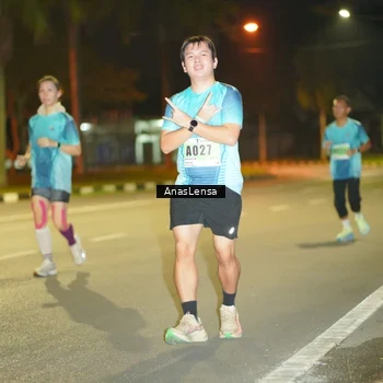 Runner Photo 8795908