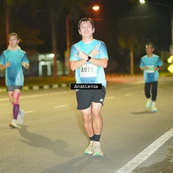 Runner Photo 8795914