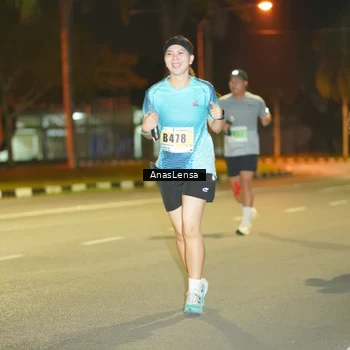 Runner Photo 8795932