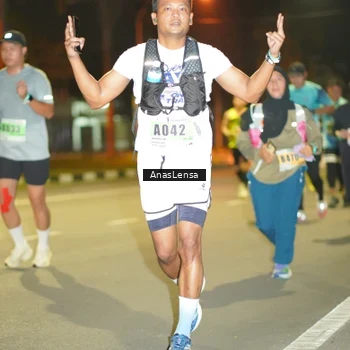 Runner Photo 8795936