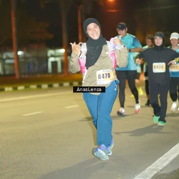 Runner Photo 8795943