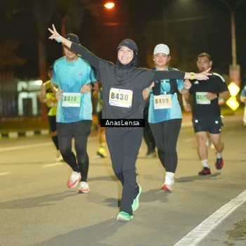 Runner Photo 8795948