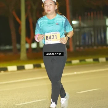 Runner Photo 8795993