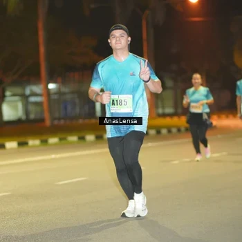 Runner Photo 8796005
