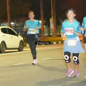 Runner Photo 8796012