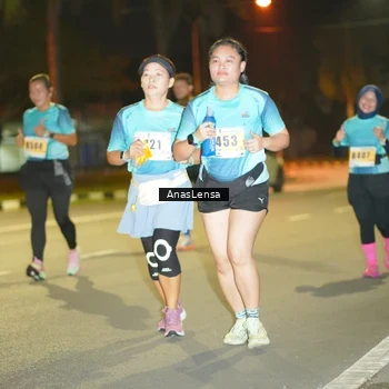 Runner Photo 8796020