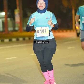 Runner Photo 8796023