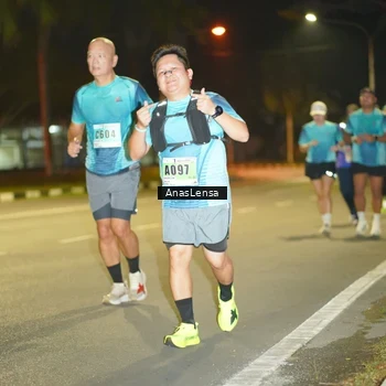 Runner Photo 8796034