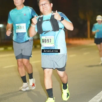 Runner Photo 8796035