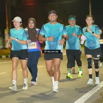 Runner Photo 8796040