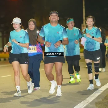 Runner Photo 8796047