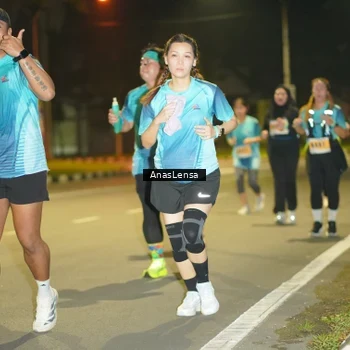 Runner Photo 8796050