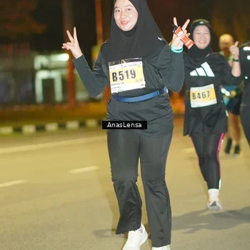 Runner Photo 8796058