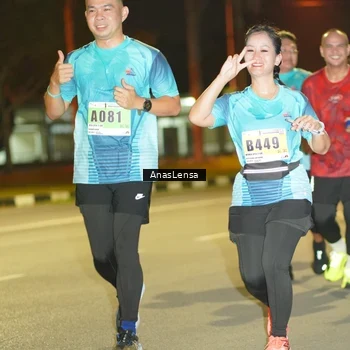 Runner Photo 8796097