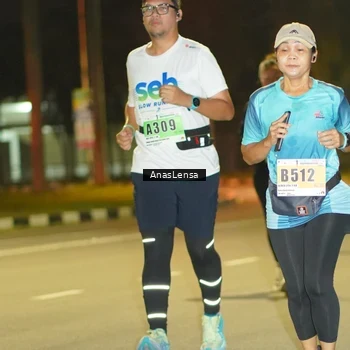 Runner Photo 8796118
