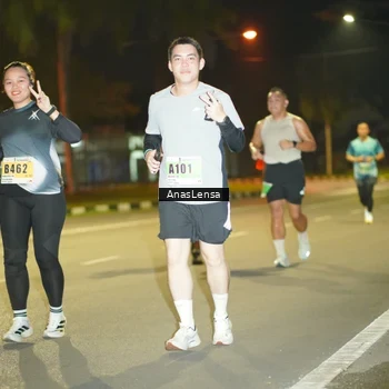 Runner Photo 8796139