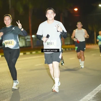 Runner Photo 8796143